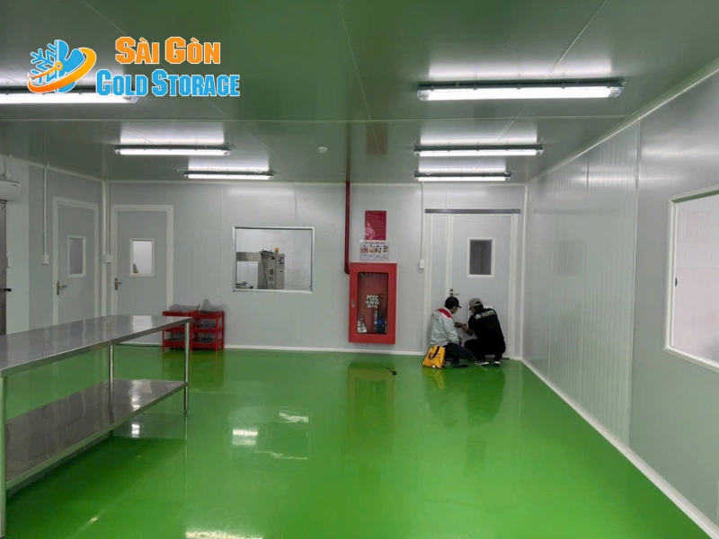 Một số hình ảnh thực tế trong quá trình triển khai công trình nhà máy bánh xuất khẩu tại Hóc Môn.