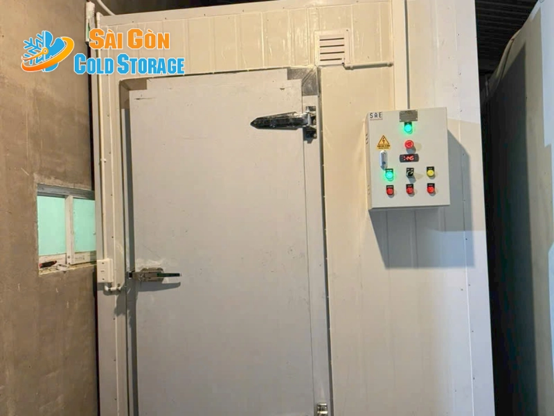 Hệ thống kho đông cho 10 trại gà tại Đồng Nai 