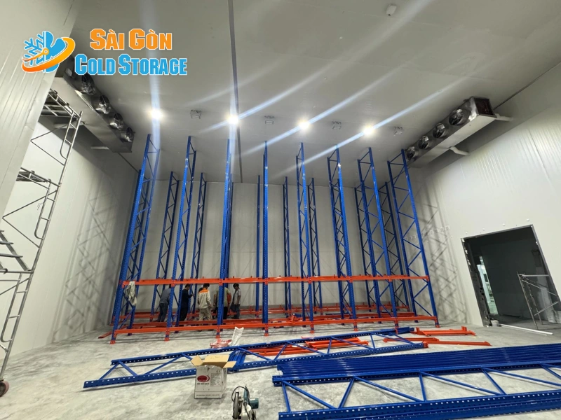 Kho lạnh trữ kem Hóc Môn