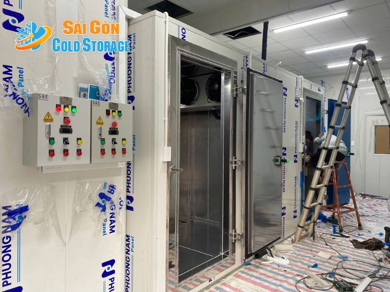 Kho lạnh Daikin phương Bình Hưng Hòa 