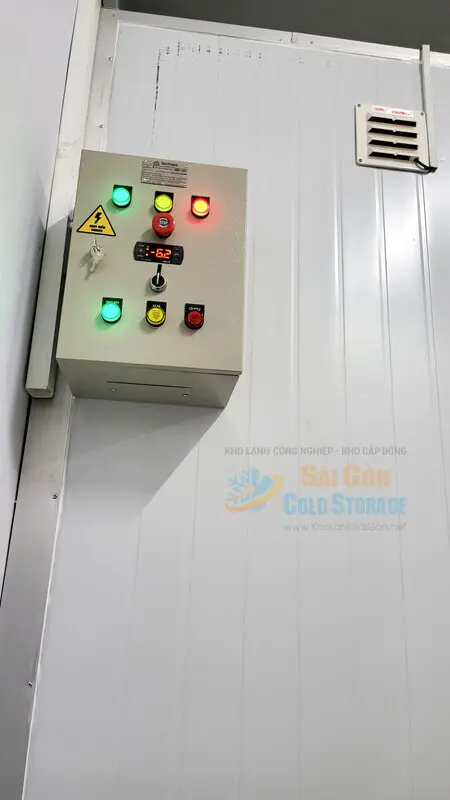 Kho lạnh thực phẩm & Phòng sạch tại công ty ICFOOD KCN Tân Bình